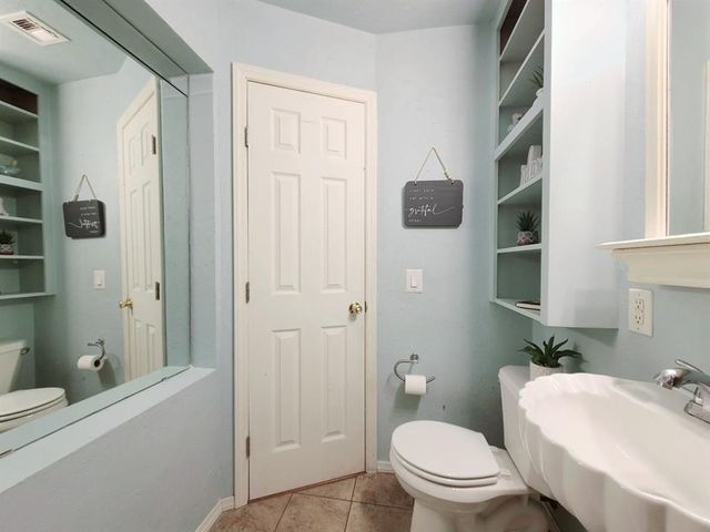 3512 N Holman Court, Midwest City, OK 73110