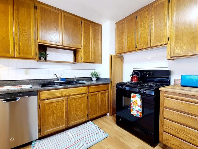 3512 N Holman Court, Midwest City, OK 73110
