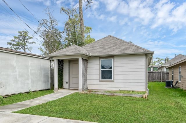 16618 E Hammon, Montgomery, TX 77316