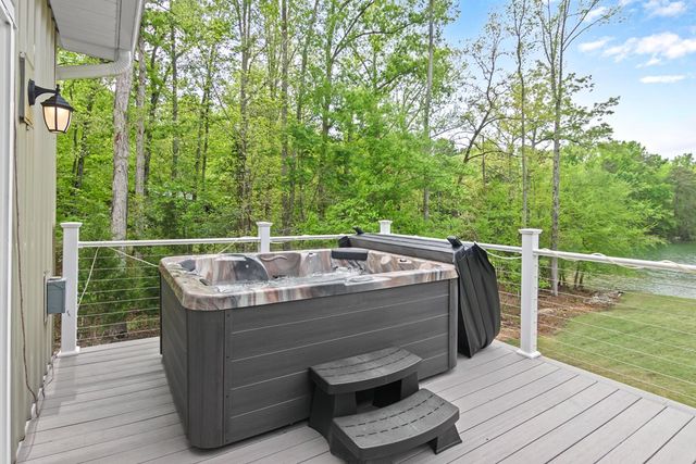 333 Paradise Point Point, Abbeville, SC 29620