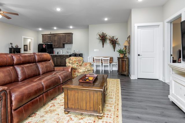 333 Paradise Point Point, Abbeville, SC 29620