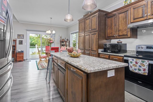 333 Paradise Point Point, Abbeville, SC 29620