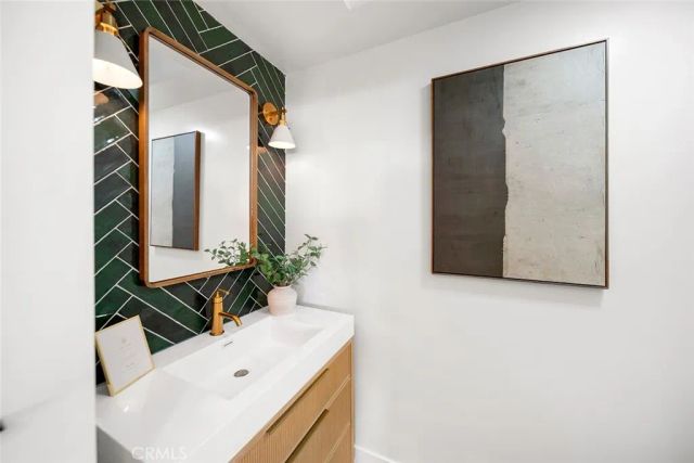 1401 Bounty Way, Laguna Beach, CA 92651