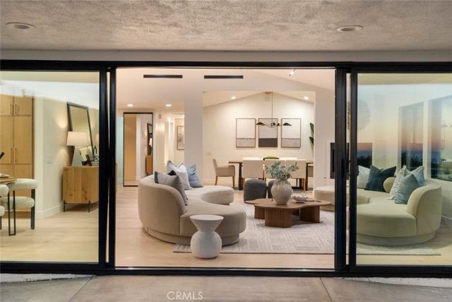 1401 Bounty Way, Laguna Beach, CA 92651