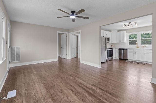505 Gay Town Road, Zebulon, NC 27597