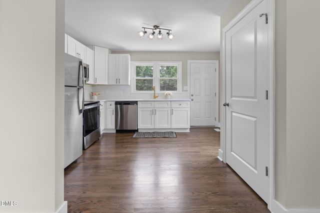 505 Gay Town Road, Zebulon, NC 27597