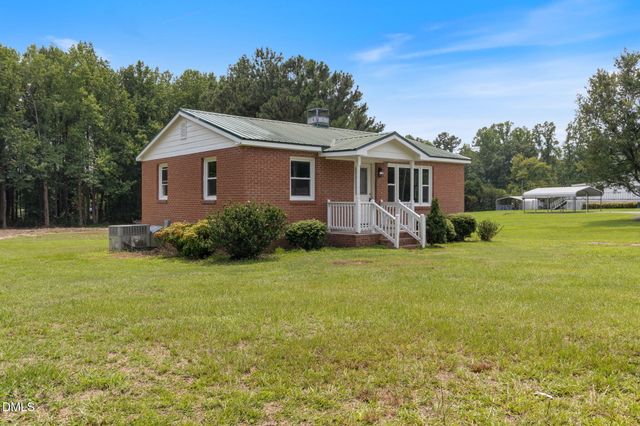 505 Gay Town Road, Zebulon, NC 27597
