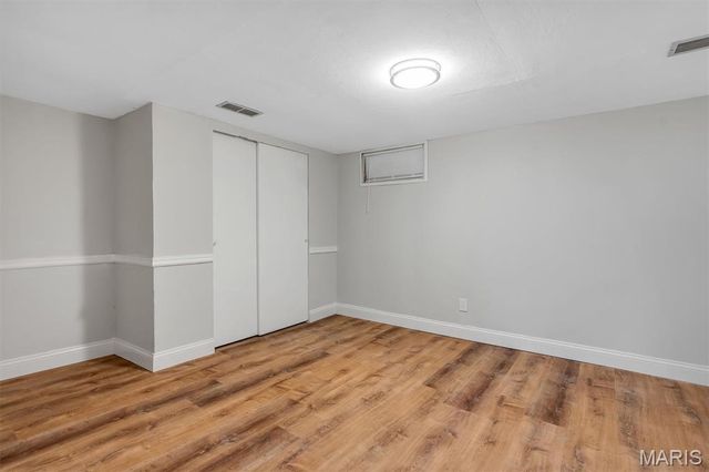 10050 Kalinda Lane, St Louis, MO 63128