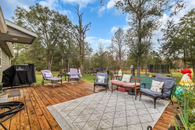 696 Independence Road, Shepherd, TX 77371