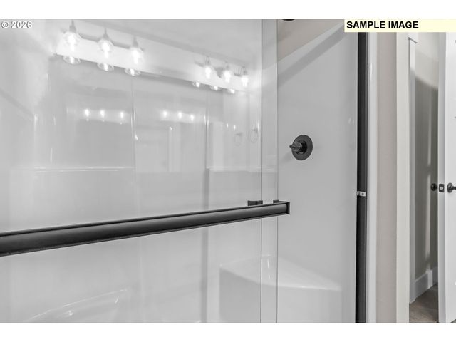 2043 E OTTER Loop 64, La Center, WA 98629