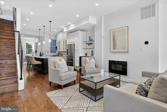 612 9TH ST NE, Washington, DC 20002