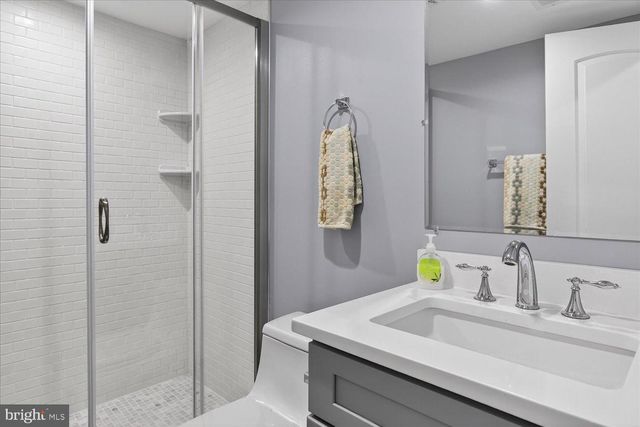 612 9TH ST NE, Washington, DC 20002