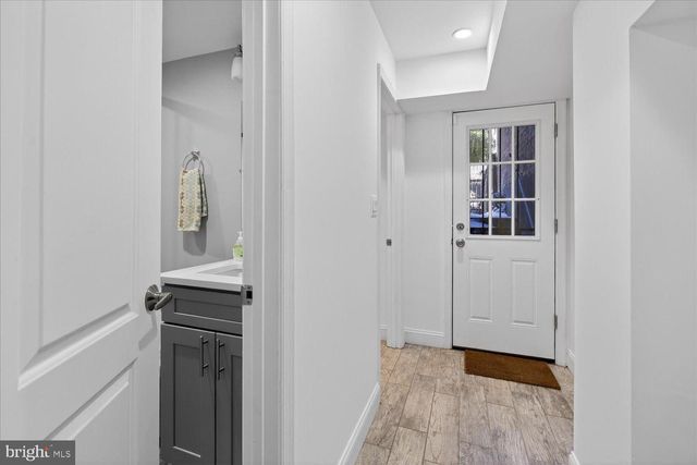 612 9TH ST NE, Washington, DC 20002