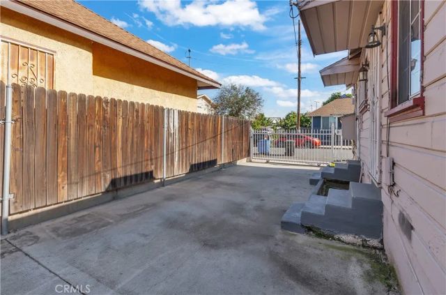 2429 E 3rd, Los Angeles, CA 90033