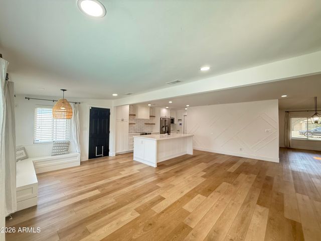 1363 W LOS LAGOS Vista, Mesa, AZ 85202
