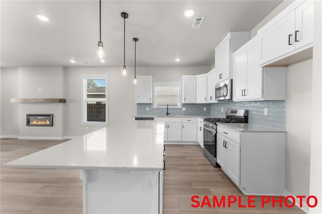 6003 SW Messenger Avenue, Bentonville, AR 72713
