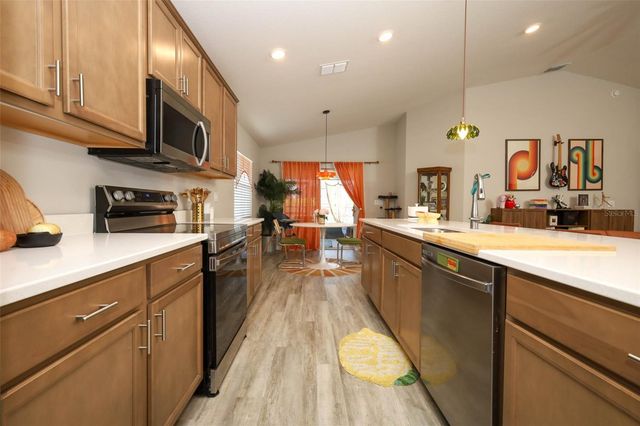 2459 MATTERHORN TRAIL, Davenport, FL 33837