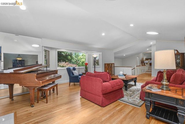 2090 Pebble Dr, Alamo, CA 94507