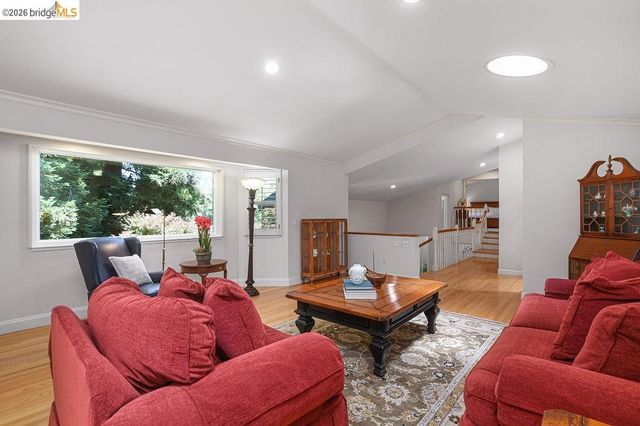 2090 Pebble Dr, Alamo, CA 94507