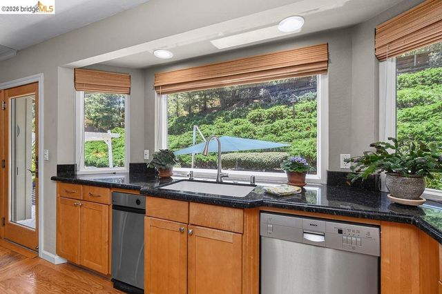 2090 Pebble Dr, Alamo, CA 94507