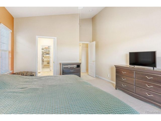 927 Champion Cir, Longmont, CO 80503