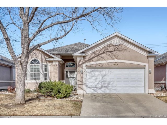 927 Champion Cir, Longmont, CO 80503