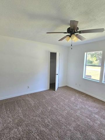 1002 Orange Street, La Marque, TX 77568