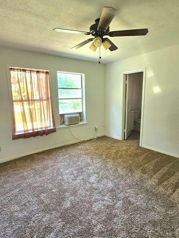 1002 Orange Street, La Marque, TX 77568