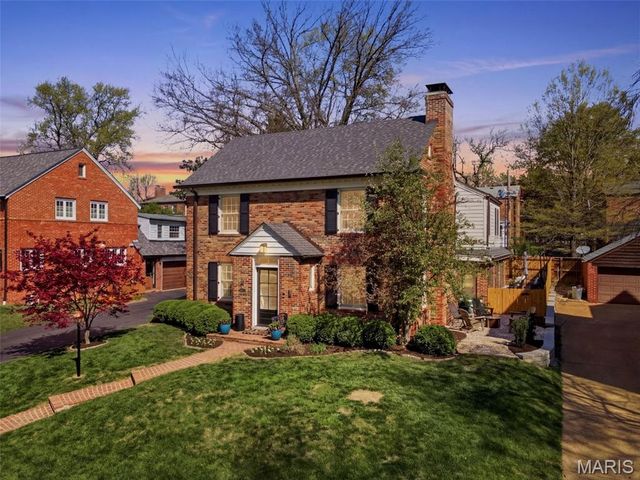 7447 York Drive, Clayton, MO 63105