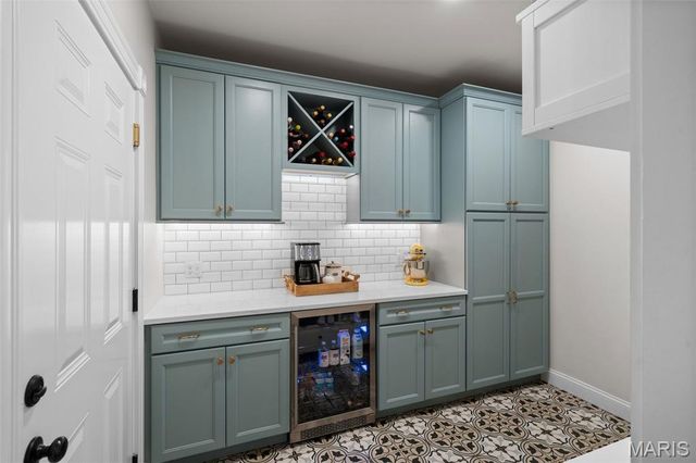 7447 York Drive, Clayton, MO 63105