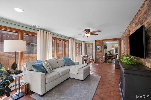 7447 York Drive, Clayton, MO 63105