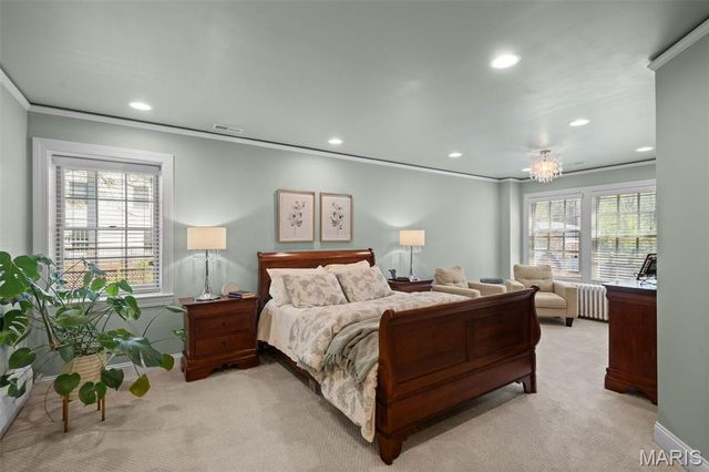 7447 York Drive, Clayton, MO 63105