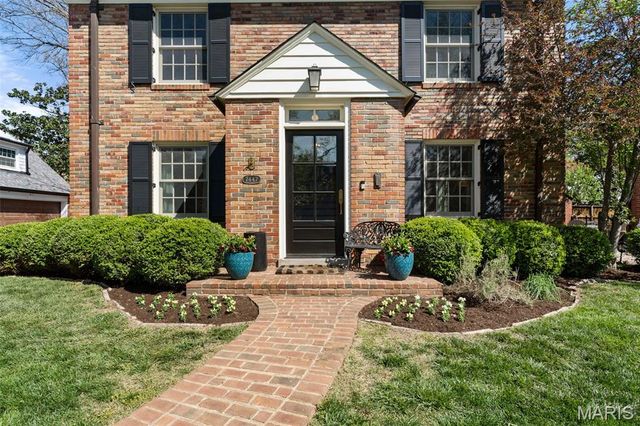 7447 York Drive, Clayton, MO 63105