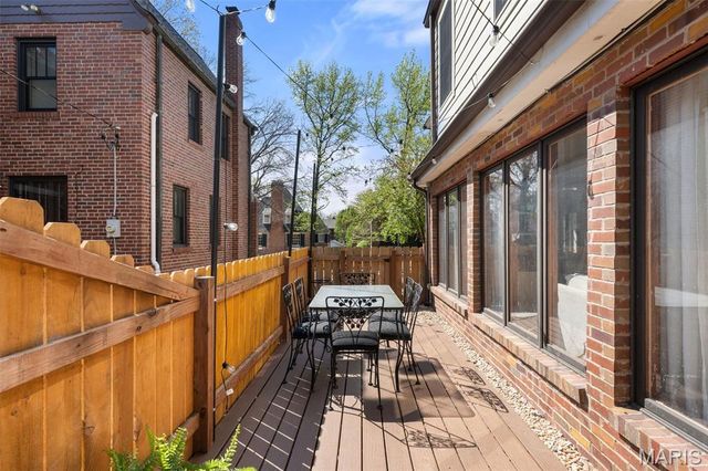 7447 York Drive, Clayton, MO 63105