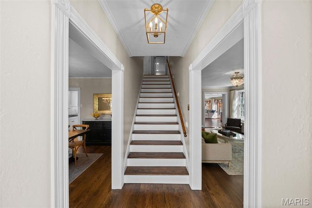 7447 York Drive, Clayton, MO 63105