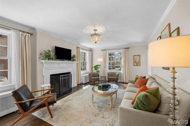 7447 York Drive, Clayton, MO 63105