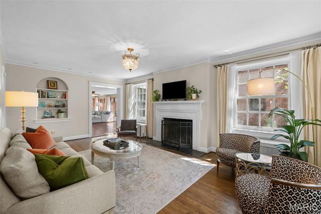 7447 York Drive, Clayton, MO 63105