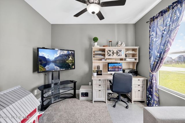 938 Wilkshire Drive, Waterville, OH 43566