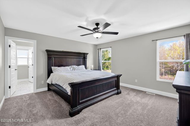 938 Wilkshire Drive, Waterville, OH 43566