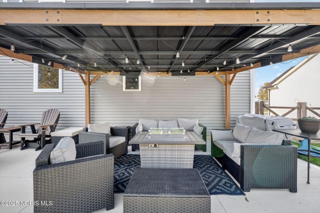 938 Wilkshire Drive, Waterville, OH 43566