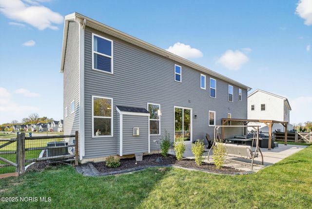 938 Wilkshire Drive, Waterville, OH 43566