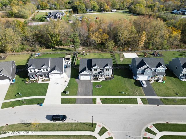 938 Wilkshire Drive, Waterville, OH 43566