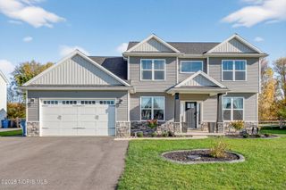 938 Wilkshire Drive, Waterville, OH 43566