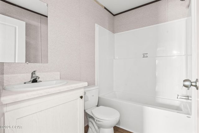 4326 Moss Hill Road, Chipley, FL 32428