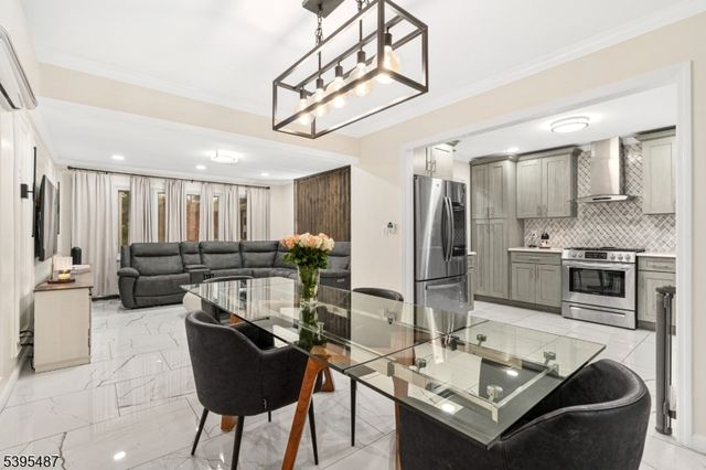 88 Hinchman Ave, Wayne Twp., NJ 07470