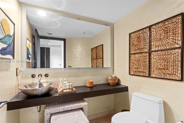 18911 Collins Ave 1405, Sunny Isles Beach, FL 33160