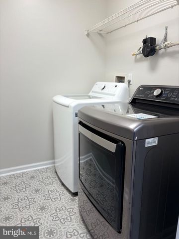 1011-A OSWEGO CT, Mount Laurel, NJ 08054