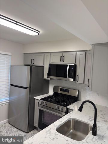 1011-A OSWEGO CT, Mount Laurel, NJ 08054