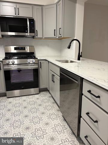 1011-A OSWEGO CT, Mount Laurel, NJ 08054