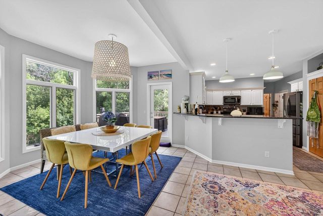 3098 Barrington Hills Court, Fitchburg, WI 53711